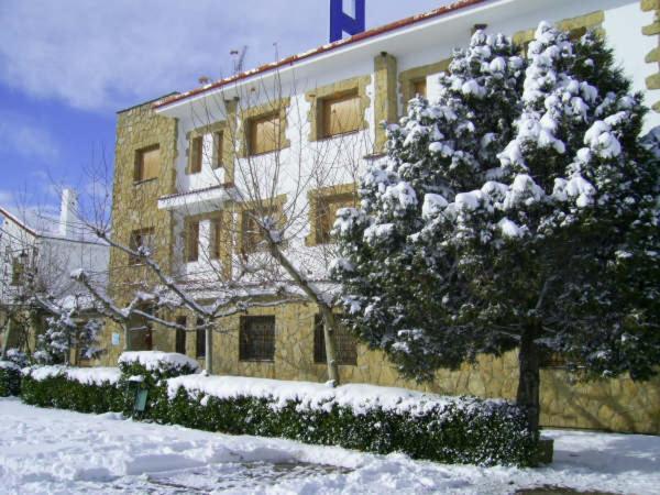 El Ciervo Hotel Villaciervos ภายนอก รูปภาพ