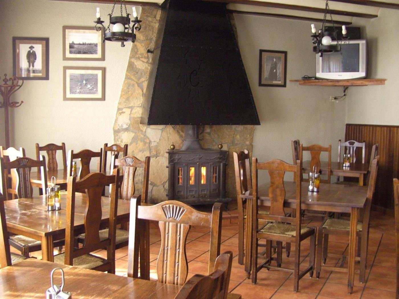 El Ciervo Hotel Villaciervos ภายนอก รูปภาพ