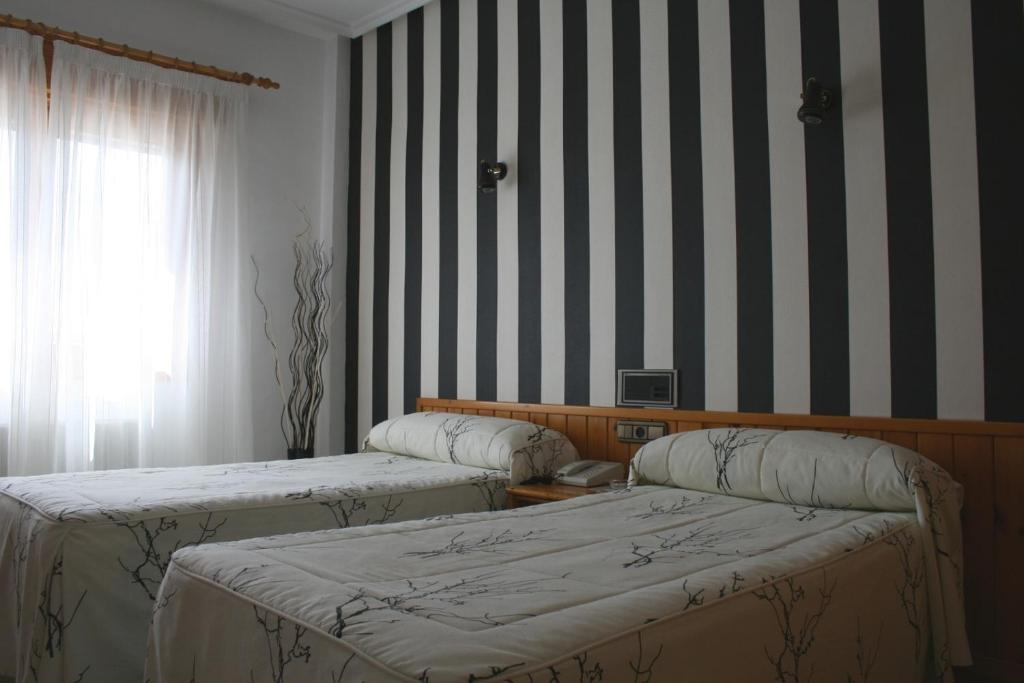 El Ciervo Hotel Villaciervos ห้อง รูปภาพ